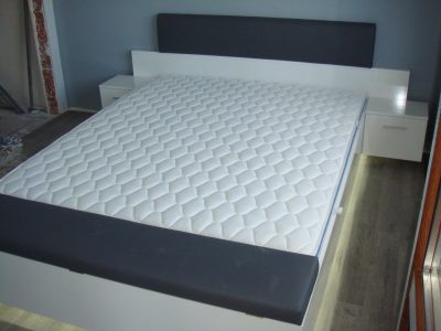 спалня легло бяла